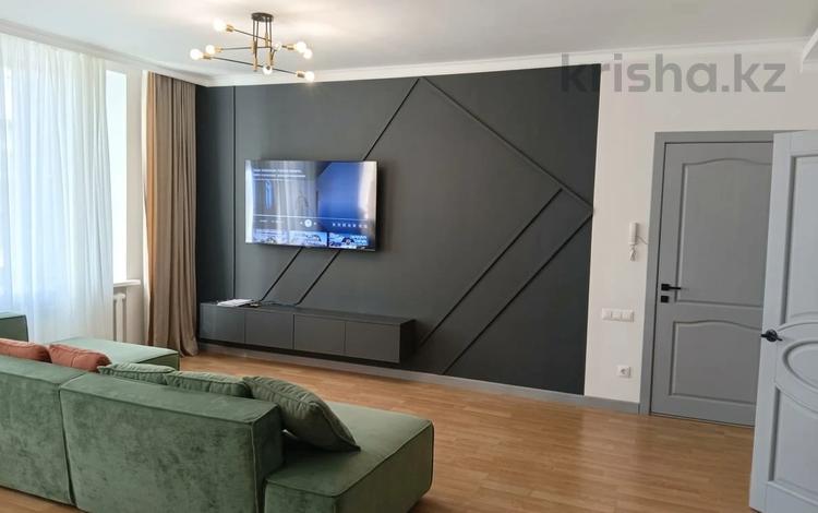 3-бөлмелі пәтер · 75.9 м² · 2/5 қабат, Торайгырова 83 — Торайгырова Бухар Жырау, бағасы: 35 млн ₸ в Павлодаре — фото 7