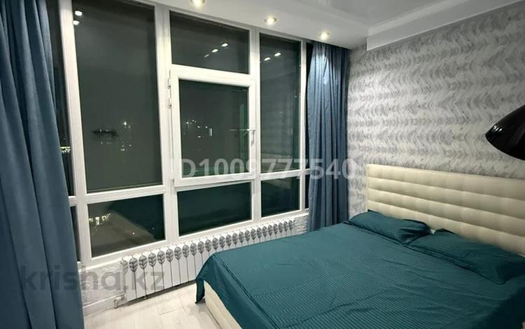 3-бөлмелі пәтер · 170 м² · 8/25 қабат, мкр 11 112 б, бағасы: 30 000 ₸ в Актобе — фото 2