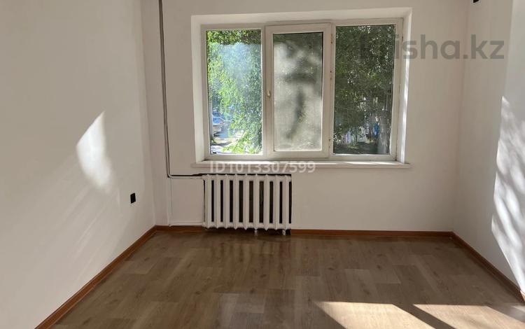 3-комнатная квартира · 56 м² · 1/5 этаж, Гумарова — Bavarius за 16 млн ₸ в Атырау, мкр Авангард-4 — фото 2