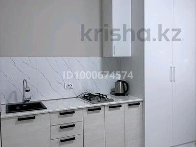 1-комнатная квартира · 60 м² · 1/5 этаж, мкр. Алтын орда 19л за 12 000 ₸ в Актобе