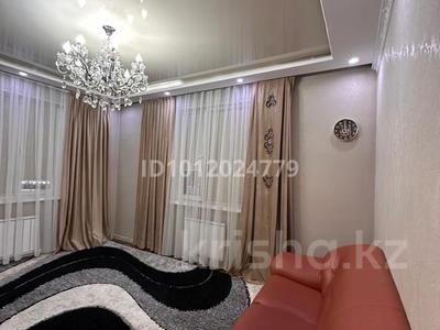 2-комнатная квартира · 54 м², ул. И. Нахипова 42 за 320 000 〒 в Туркестане