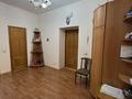 3-бөлмелі пәтер · 120 м² · 3/11 қабат, ул. Жумабека Ташенова 12, бағасы: 50 млн ₸ в Астане, р-н Байконур — фото 14
