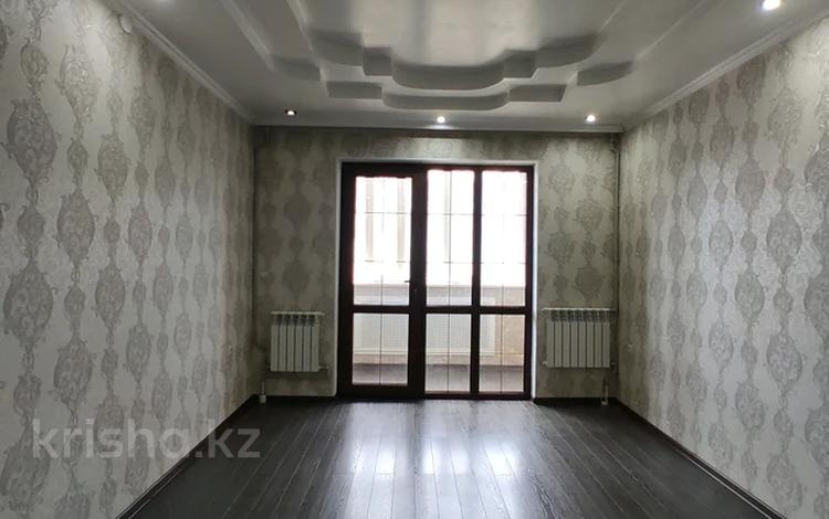 3-комнатная квартира, 71 м², 4/5 этаж, Достоевского 5а за 26 млн 〒 в Таразе — фото 2