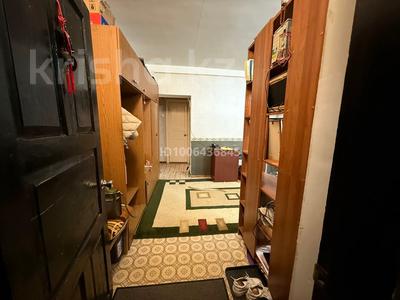 2-комнатная квартира · 48 м² · 3/6 этаж, Айтеке-Би 126 за 12 млн 〒 в Актобе, мкр. Курмыш