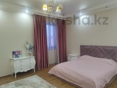 Отдельный дом · 7 комнат · 440 м² · 10 сот., мкр Юго-Восток, Кабжанова за 140 млн 〒 в Караганде, Казыбек би р-н