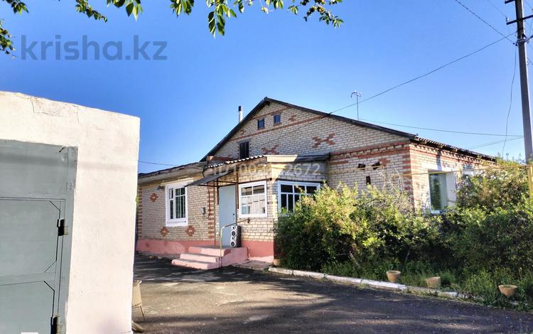 Часть дома · 3 комнаты · 90 м² · 10 сот., 11 мкр 40/1 — Напротив 11мкр, 12 дома за 22 млн ₸ в Житикаре — фото 23