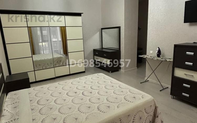 1-комнатная квартира · 40 м² · 2/10 этаж, Анет баба 11 за 220 000 ₸ в Астане, Есильский р-н — фото 2