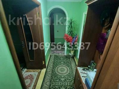 2-бөлмелі пәтер · 52 м² · 2/5 қабат, 3укр квартал — Возле старой базаре, бағасы: 16 млн 〒 в 