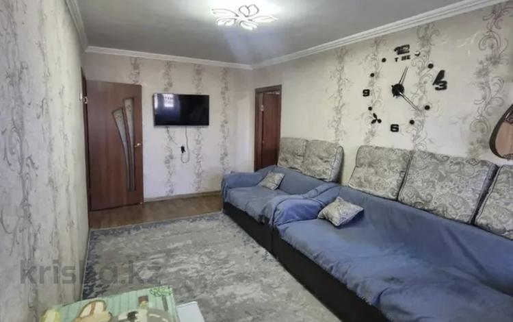 3-комнатная квартира · 64 м² · 2/4 этаж, М-Н ЖЕТЫСУ — Назарбаева - КОЛЬЦО - 2 МКР - ЗВОНИ! за 15.7 млн ₸ в Талдыкоргане, мкр Жетысу — фото 2