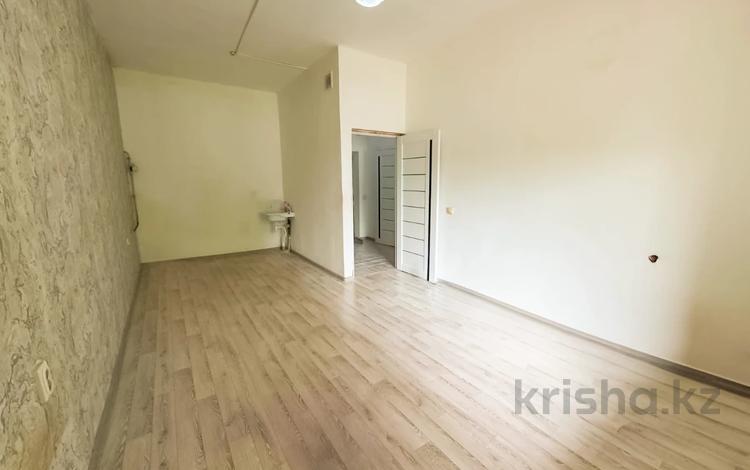 1-комнатная квартира · 36.7 м² · 1/9 этаж, мкр Северо-Восток за 9.4 млн ₸ в Уральске — фото 2