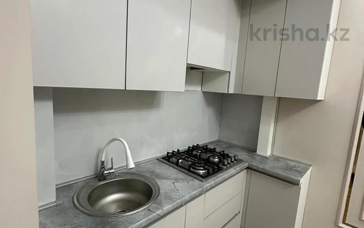 2-бөлмелі пәтер · 38 м² · 2/9 қабат, мкр. Алтын орда, Микрорайон Алтын Орда 340/1 — Батыс 2, бағасы: 18.5 млн ₸ в Актобе — фото 2