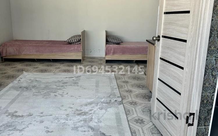 1 комната · 30 м² · 1 этаж, Центральная 50 за 120 000 ₸ в Конаеве — фото 2
