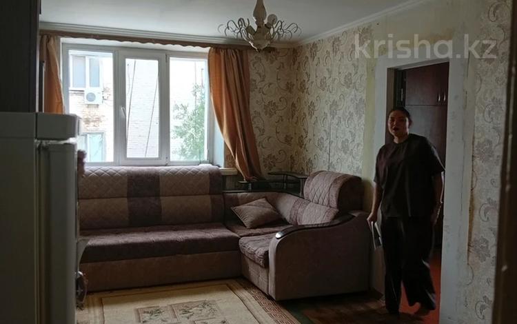 2-комнатная квартира · 40 м² · 3/4 этаж, улица Сатпаева 18 дом — дом кирпичный за 9.8 млн ₸ в Таразе — фото 2