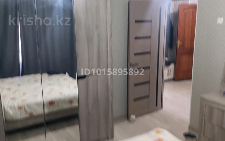 3-бөлмелі пәтер · 71 м² · 3/5 қабат, Мерей 20 — западный 2 мкр Мерей возле 211 СОШ, бағасы: 16 млн ₸ в  — фото 2