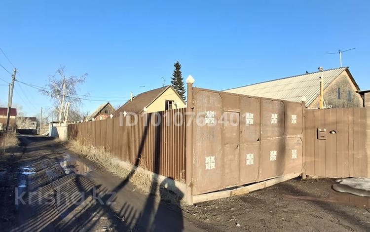 Отдельный дом · 3 комнаты · 150 м² · 9 сот., Асанали 6412 за 13 млн ₸ в Семее — фото 38