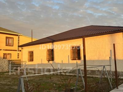 Жеке үй · 4 бөлме · 150 м² · 1 жүзд., Досаев 170 — Мектептің жанында, бағасы: 25 млн ₸ в 