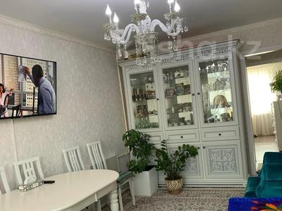 3-бөлмелі пәтер · 74 м² · 9/12 қабат, мкр Самал-3 12, бағасы: 75 млн ₸ в Алматы, Медеуский р-н
