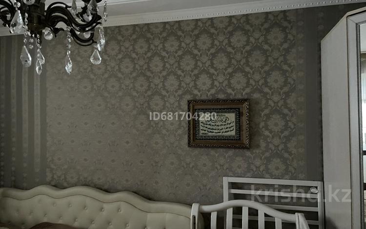 3-комнатная квартира · 64 м² · 1/9 этаж, мкр Юго-Восток, Мкр Степной 4 31 за 240 000 ₸ в Караганде, Казыбек би р-н — фото 2