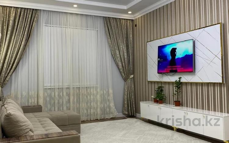 Отдельный дом · 4 комнаты · 220 м² · 7.5 сот., мкр Нуршуак, Байге б/н за 48 млн ₸ в Шымкенте, Абайский р-н — фото 2