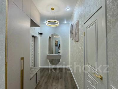 2-бөлмелі пәтер · 77 м² · 5/7 қабат, 17-й мкр 51, бағасы: 28.5 млн 〒 в Актау
