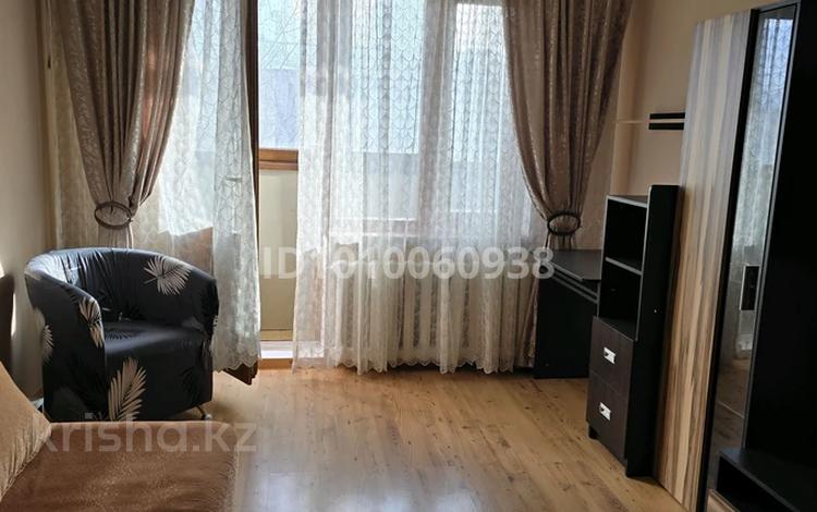 2-бөлмелі пәтер · 43 м² · 5/5 қабат, мкр Алмагуль, Гагарина 284/1 — Угол ул. Дунаевского, бағасы: 300 000 〒 в Алматы, Бостандыкский р-н — фото 2