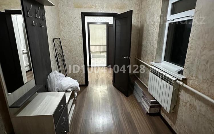 3-комнатная квартира · 228 м² · 1/1 этаж, Тулебаева 23 — Западная за 200 000 ₸ в Шу — фото 2