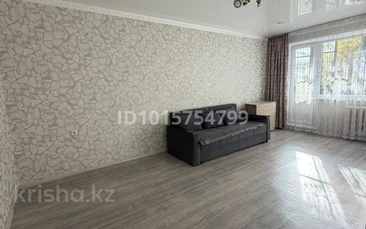 3-комнатная квартира · 63 м² · 2/5 этаж, Камзина 92 — Камзина Толстого за 200 000 ₸ в Павлодаре — фото 2