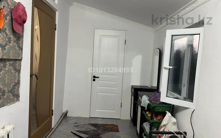 Отдельный дом · 3 комнаты · 100 м² · 6 сот., Акын Сара 38 за 28 млн ₸ в  — фото 2