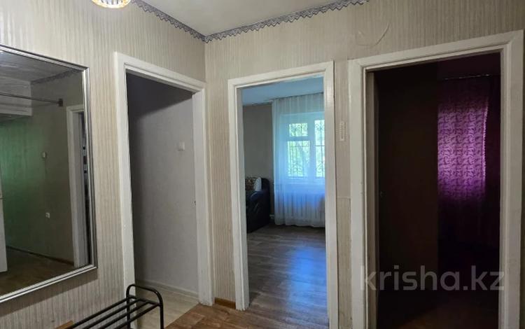 3-комнатная квартира · 62 м² · 2/5 этаж, пр. Строителей за 9.5 млн ₸ в Темиртау — фото 11