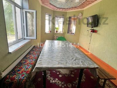 Отдельный дом · 4 комнаты · 150 м² · 10000 сот., Тойшыбав 56 — Оралман за 28 млн ₸ в Туркестане