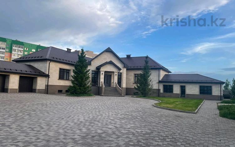 Отдельный дом · 5 комнат · 400 м² · 25 сот., мкр Юго-Восток, Юго-Восток Гудермесская 25/1 — Республики за 225 млн 〒 в Караганде, Казыбек би р-н — фото 2