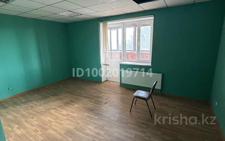 Свободное назначение, офисы, бани, гостиницы и зоны отдыха · 380 м² за 988 000 ₸ в Астане, р-н Байконур — фото 2