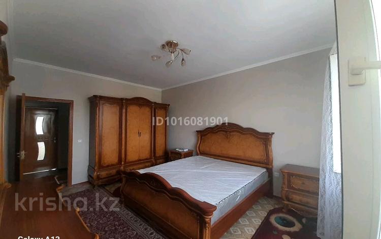 2-комнатная квартира · 70 м², мкр Калкаман-2 24 за 260 000 ₸ в Алматы, Наурызбайский р-н — фото 2