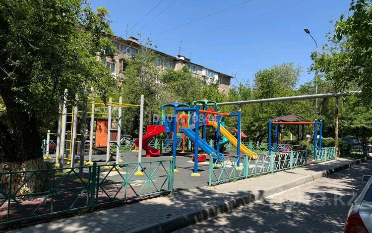 1-комнатная квартира · 31 м² · 4/5 этаж, 12-й микрорайон, Уалиханова — Уалиханова/Сайрамская. за 14.6 млн ₸ в Шымкенте, Енбекшинский р-н — фото 2