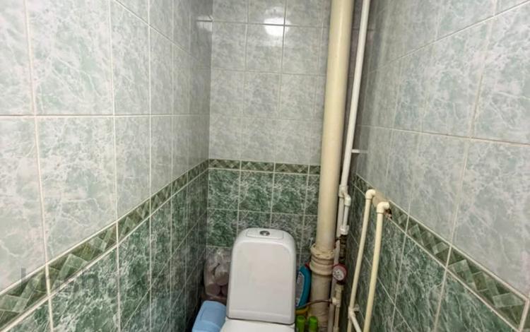 3-комнатная квартира · 66.4 м² · 7/9 этаж, 12 мкр 43 за 25 млн ₸ в Актобе — фото 2