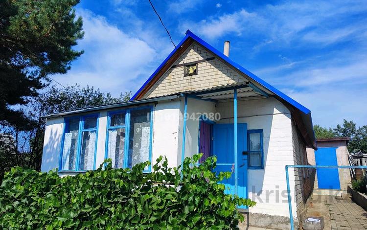 Дача · 2 комнаты · 37 м² · 6 сот., Машиностроитель 4 за 2.5 млн ₸ в Усть-Каменогорске — фото 2