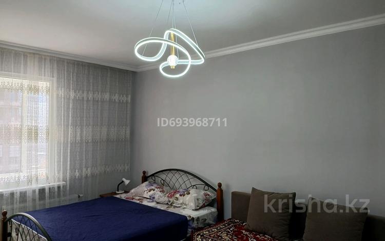 1-бөлмелі пәтер · 40 м² · 3/9 қабат, Анет баба 6, бағасы: 12 000 ₸ в Астане, Нура р-н — фото 20