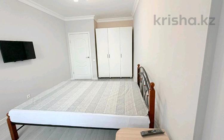 1-комнатная квартира · 40 м² · 5/15 этаж, Кабанбай батыр 48/5 за 250 000 ₸ в Астане, Есильский р-н — фото 3