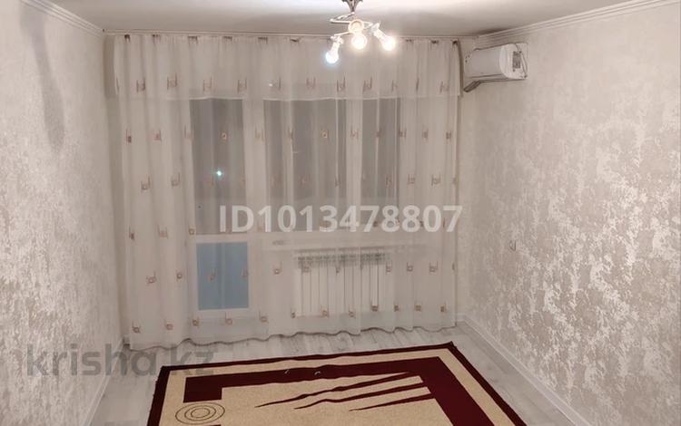 1-бөлмелі пәтер · 35 м² · 2/5 қабат, 2 ш/а., Абылхайыр хана 68/1, бағасы: 140 000 ₸ в Актобе, мкр 8 — фото 2