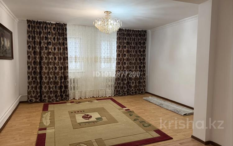 Отдельный дом · 5 комнат · 350 м² · 12 сот., мкр СМП 136, Сырым Датова 149 — Старый гай за 300 000 ₸ в Атырау — фото 2