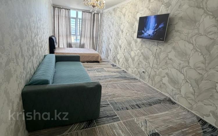 3-бөлмелі пәтер · 86 м² · 14/18 қабат, Момошулы 19/2, бағасы: 25 000 ₸ в Астане, Алматы р-н — фото 2