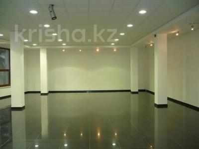 Свободное назначение, офисы, магазины и бутики, медцентры и аптеки, развлечения · 4000 м² за 1 млрд 〒 в Астане, Сарыарка р-н