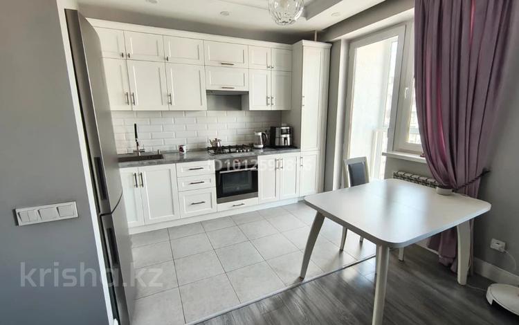 2-бөлмелі пәтер · 55.9 м² · 8/10 қабат, мкр Шугыла, Жунисова 4, бағасы: 38 млн ₸ в Алматы, Наурызбайский р-н — фото 11
