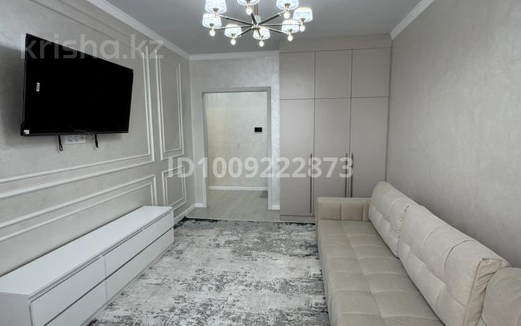 1-комнатная квартира · 50 м² · 7 этаж, К. Толеметова 64/1 за 230 000 〒 в Шымкенте, Каратауский р-н — фото 2