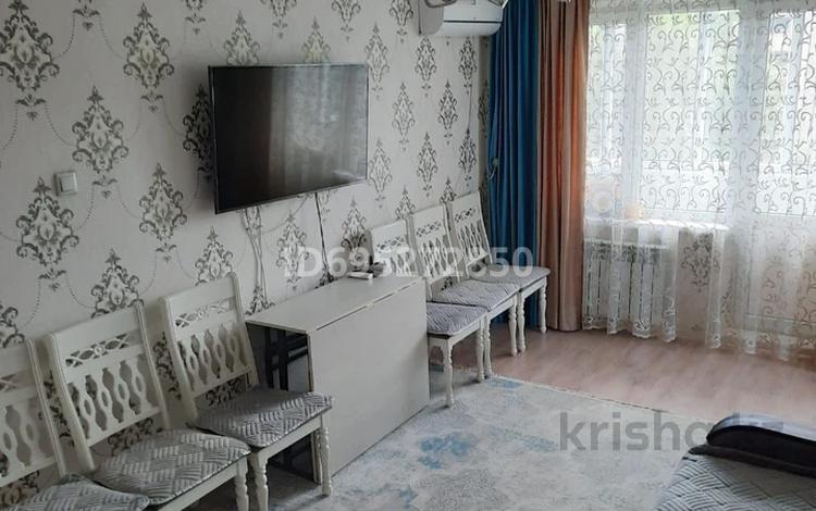 2-комнатная квартира, 42 м², 4/5 этаж, 5-мкр 29 за 14.3 млн 〒 в Талдыкоргане, мкр Самал — фото 2