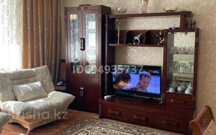 2-бөлмелі пәтер · 70.5 м² · 5/9 қабат, Суворова 37а — Дом ветеранов, бағасы: 30 млн ₸ в Павлодаре — фото 2