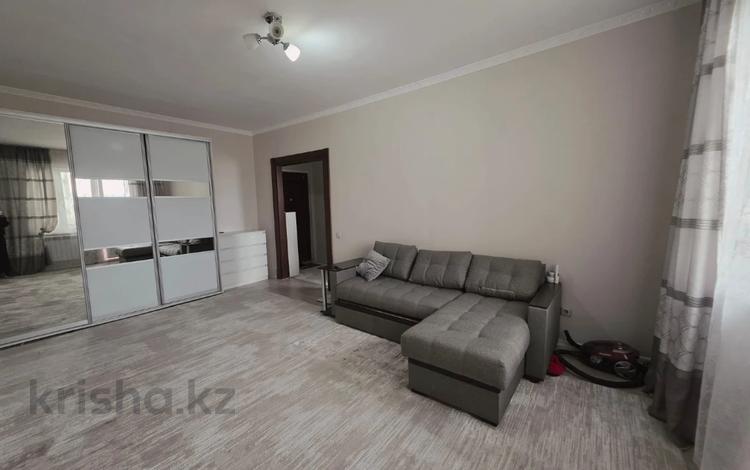1-комнатная квартира · 40 м² · 4/6 этаж, мкр Кокжиек за 21.6 млн ₸ в Алматы, Жетысуский р-н — фото 9