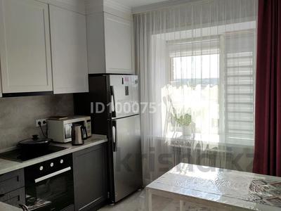 2-комнатная квартира · 58 м² · 1/9 этаж, мкр Юго-Восток, Муканова 82 за 30 млн 〒 в Караганде, Казыбек би р-н