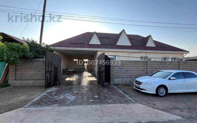 Отдельный дом · 4 комнаты · 180 м² · 15 сот., Сара Рахманкулова 18 за 30 млн ₸ в Мерке — фото 2