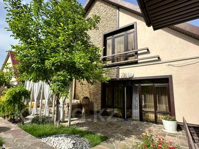 Отдельный дом · 5 комнат · 305.5 м² · 8 сот., мкр Каргалы, Рауана за 255 млн ₸ в Алматы, Наурызбайский р-н